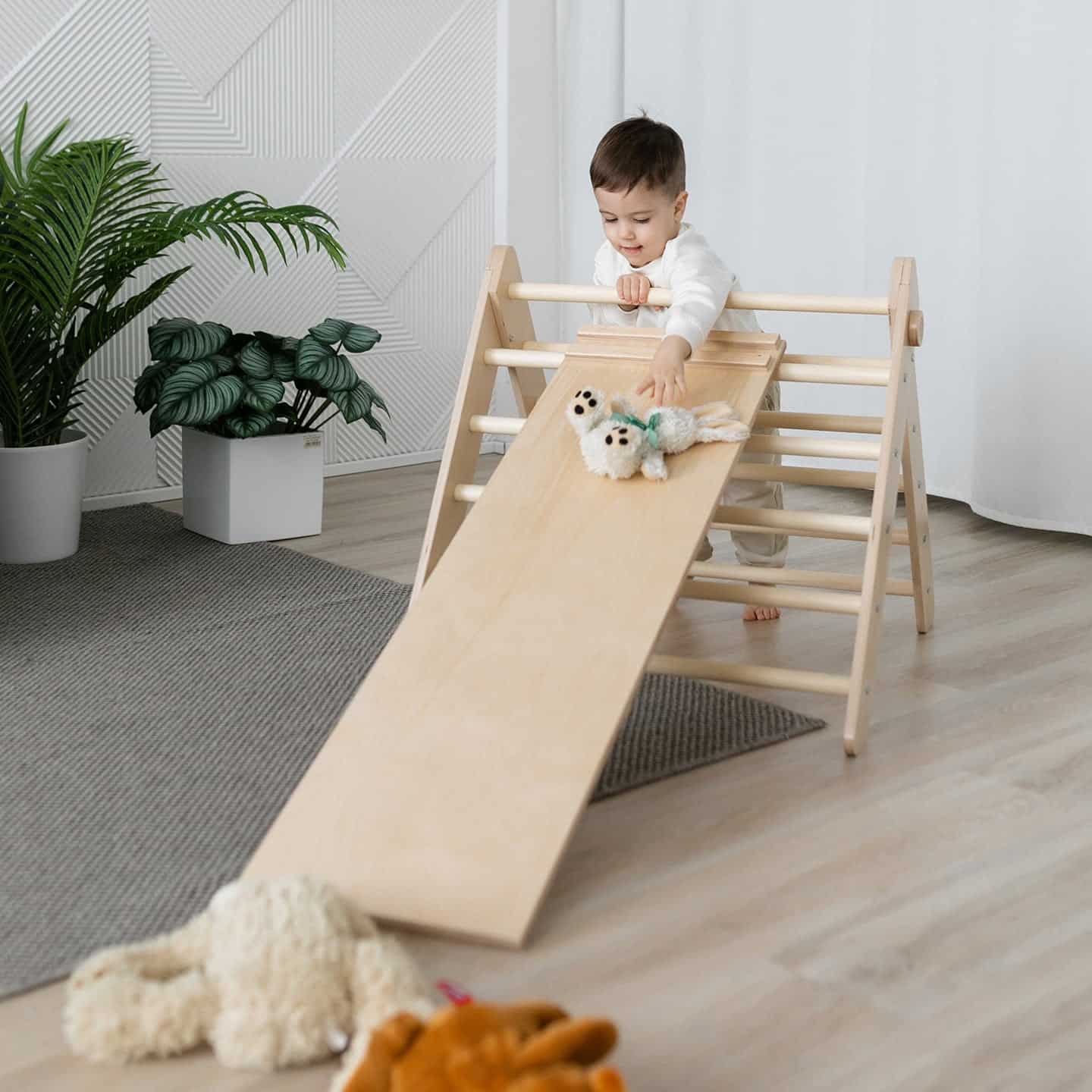 Pikler Driehoek met Dubbelzijdige Plank – Naturel